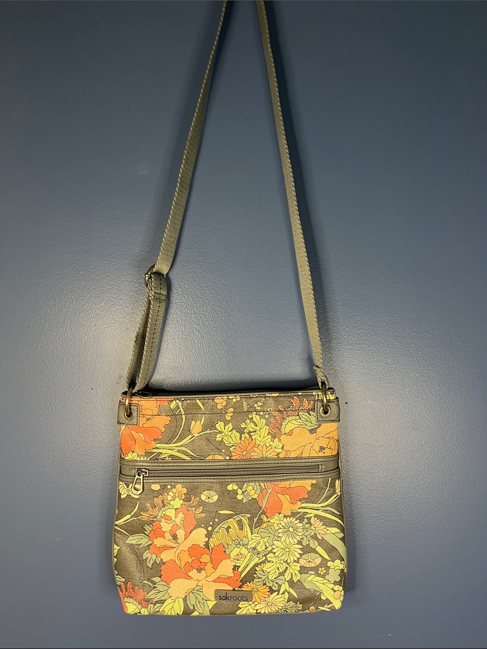 Sakroots gray, coral, green soft floral vinyl Crossbody Bag, w adjustable strap